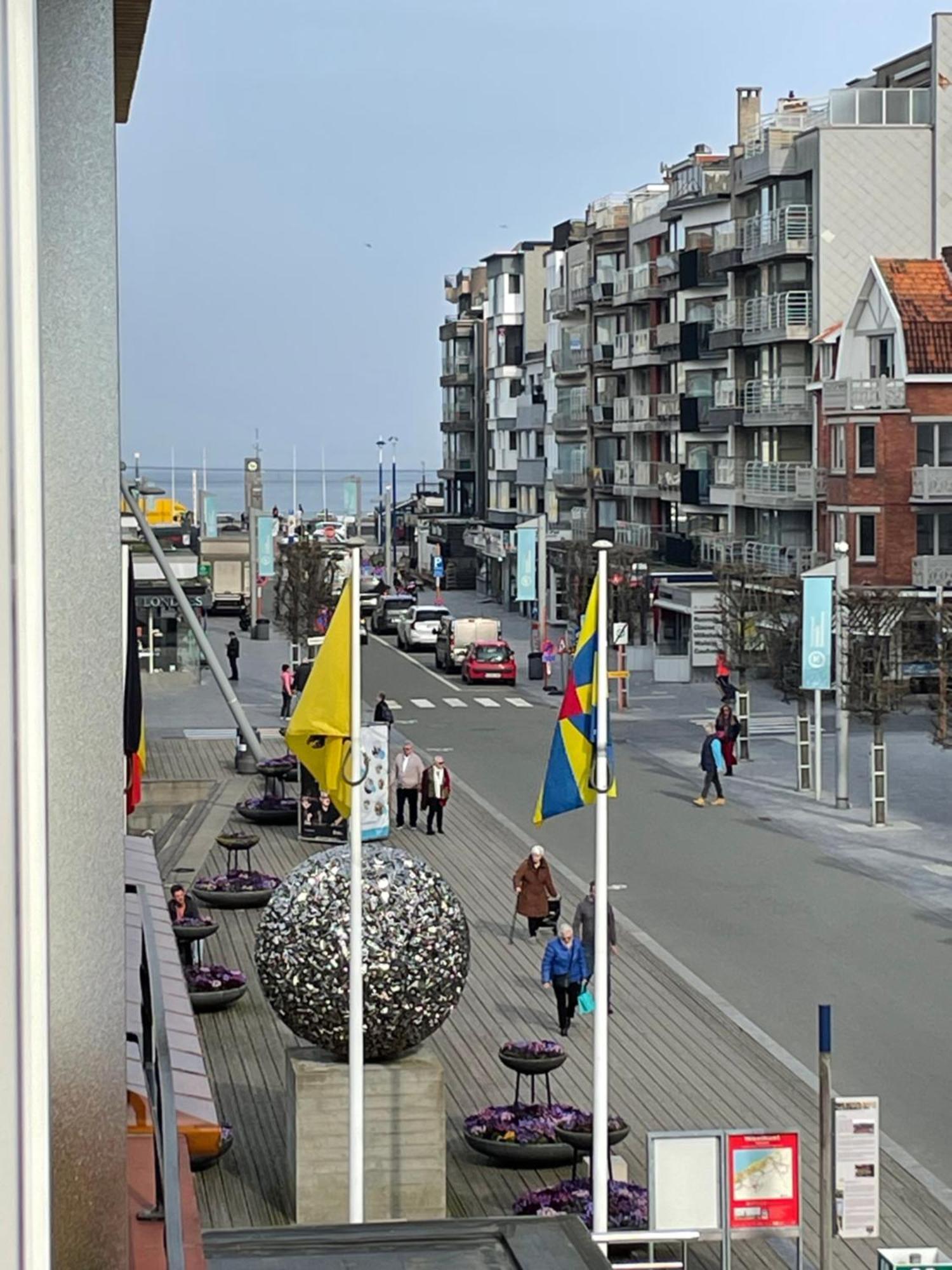 Апартаменты Koksijde App Zeelaan B3 Экстерьер фото